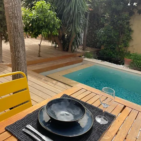 Villa Dans Son Ecrin De Verdure
